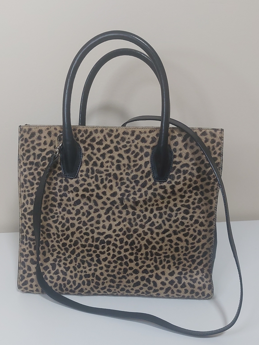 VINTAGE "Talbots" Leopard Print Leather Tote Bag with Black Handles